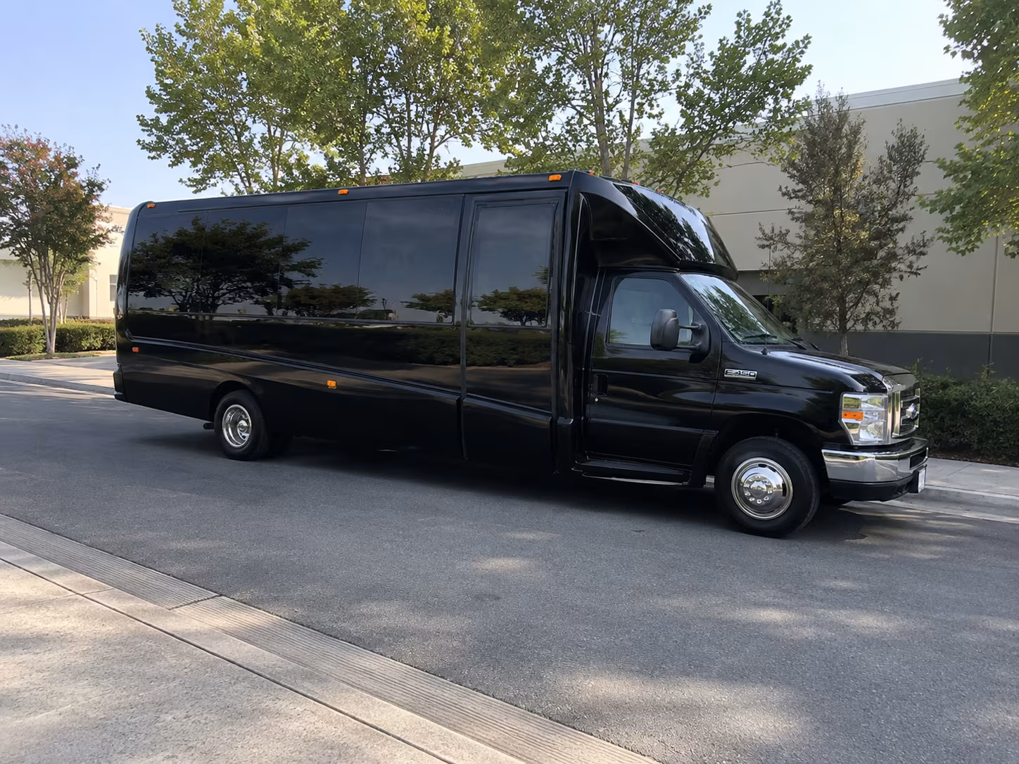 bachelor party bus rentals for georgetown dupont circle and d c nights