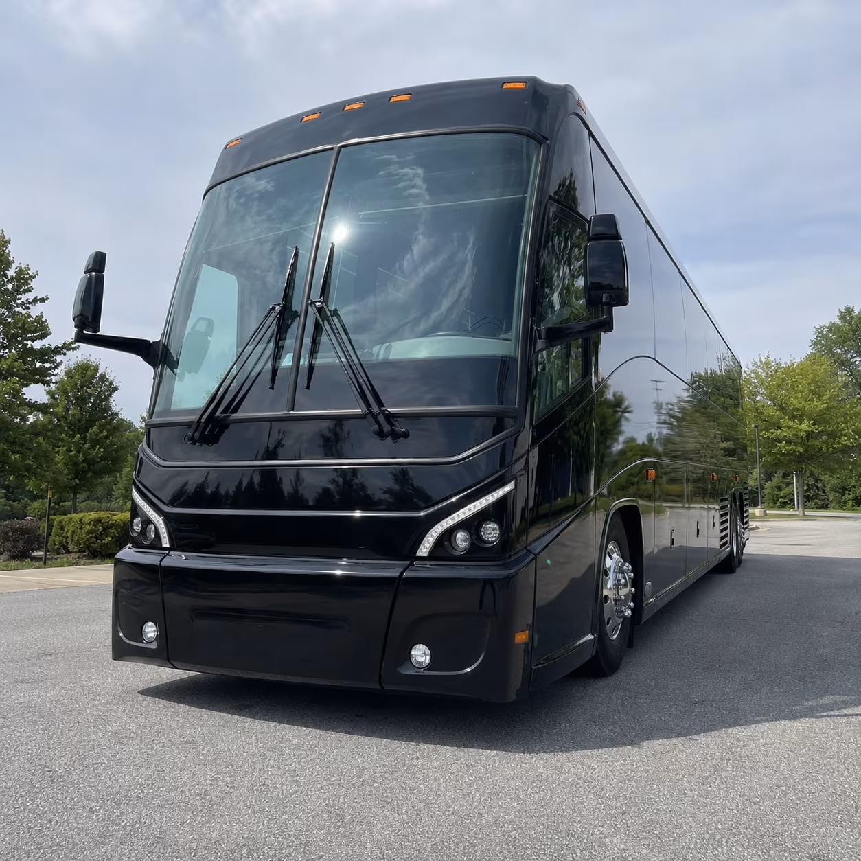 charter buses for government contractor conferences and defense industry events